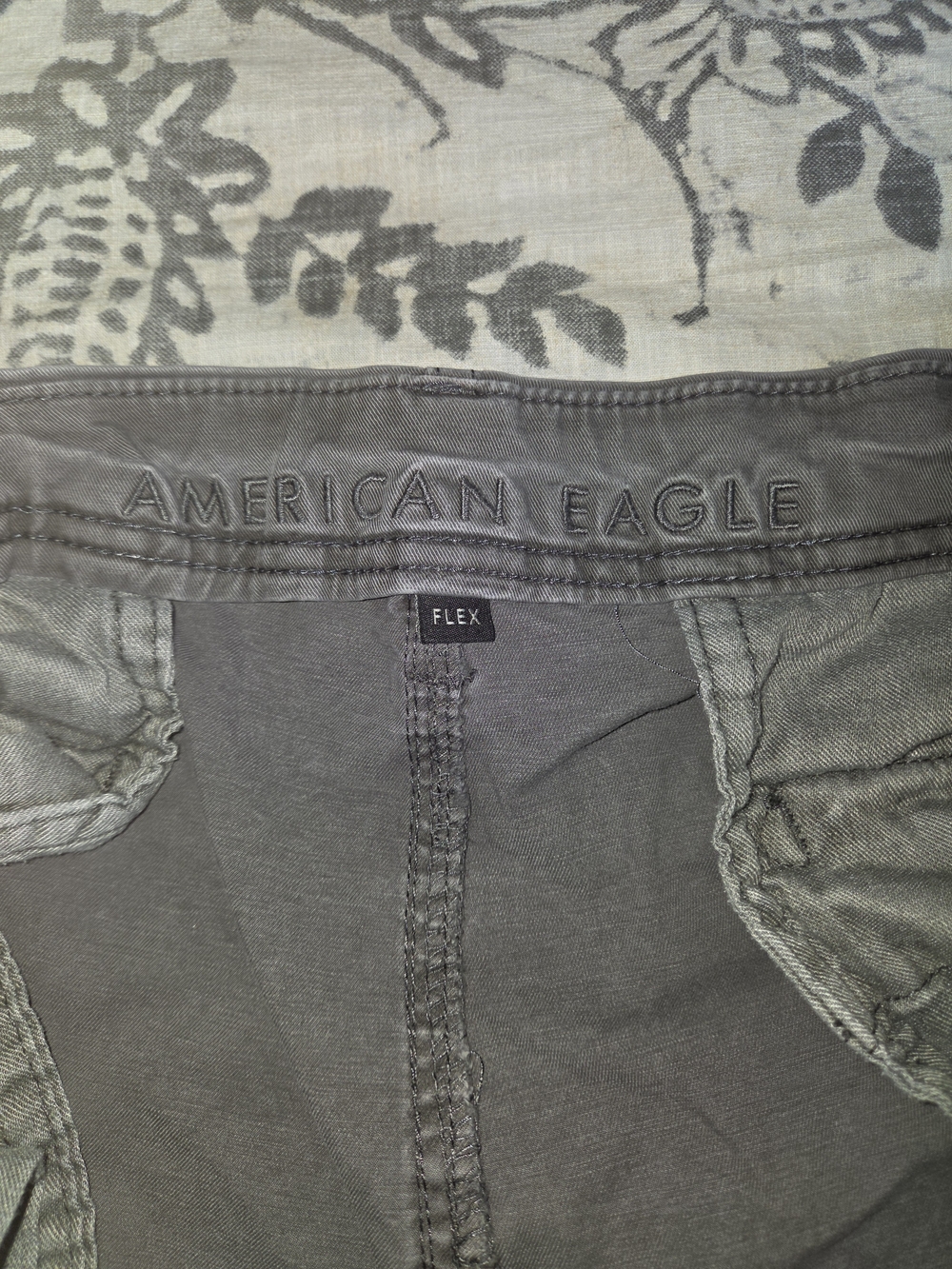 American Eagle Outfitters Charcoal Cargo Pants - Picture 2 of 3